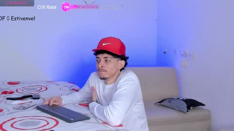 estivenvel online show from January 24, 3:13 pm