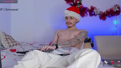 estivenvel online show from December 13, 11:34 am