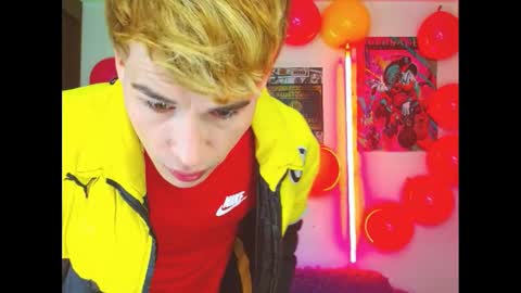 Snapshot of estrellita__jordan chatting on February 14, 10:49 am JORDAN online show from February 14, 10:49 am