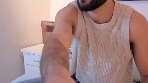 Ethan online show from March 8, 6:56 pm