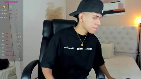 ethan online show from January 18, 12:47 pm