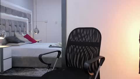 ethan_greys online show from December 21, 5:48 am