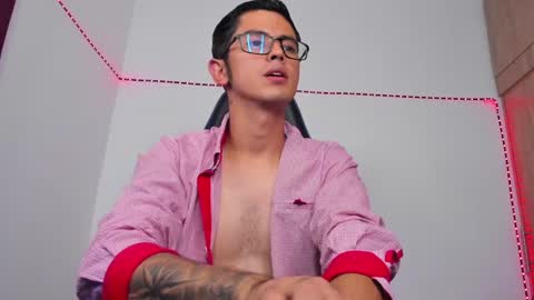 Snapshot of ethan_sai01 chatting on December 4, 2:09 am ETHAN SAI online show from December 4, 2:09 am