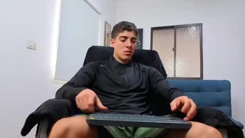 ethangreey1 online show from February 10, 1:27 pm