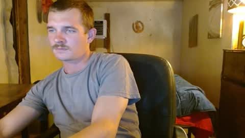 ethansteelexxx2 online show from June 10, 1:29 am