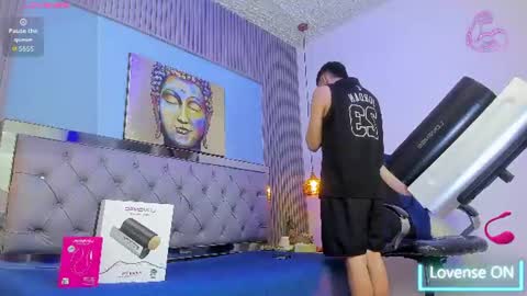 ethanx18 online show from July 31, 5:18 am