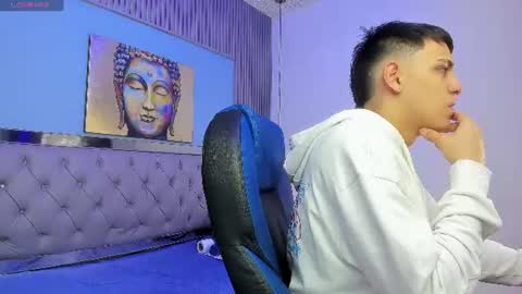 ethanx18 online show from July 27, 4:52 am