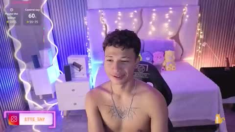 ette online show from January 11, 4:05 am