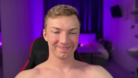 Iron online show from February 5, 9:33 pm