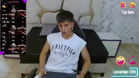 evan_tay online show from January 7, 3:55 am