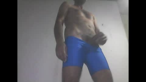 everaldosantos online show from February 28, 10:50 pm