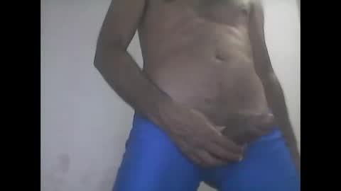 everaldosantos online show from January 7, 10:19 pm