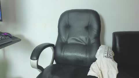 luis online show from March 14, 7:04 am