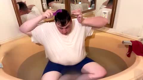 excitedwaffles online show from April 18, 10:20 pm