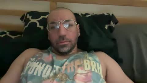 exdarkk online show from May 21, 7:26 am