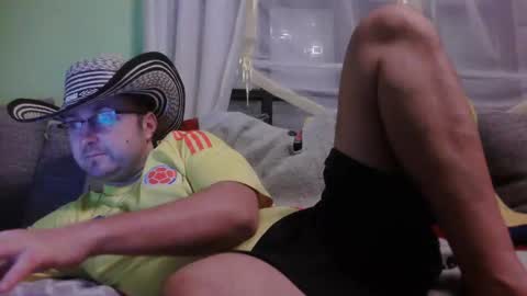 mi insta maddin 5011 online show from February 22, 8:21 pm