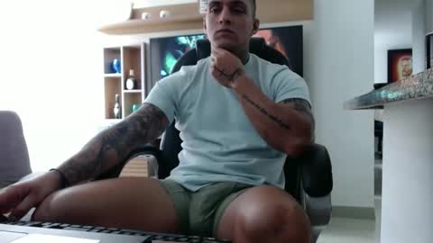 camilo online show from January 3, 5:10 pm