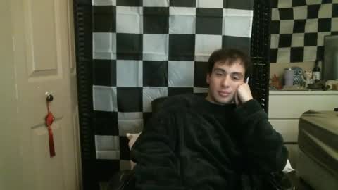 Ezra Naamah online show from January 23, 3:16 am