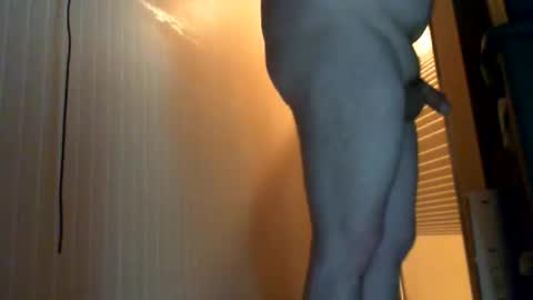 f4rtmaker online show from April 26, 4:10 am