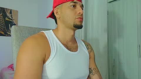 fabi online show from April 19, 2:44 am