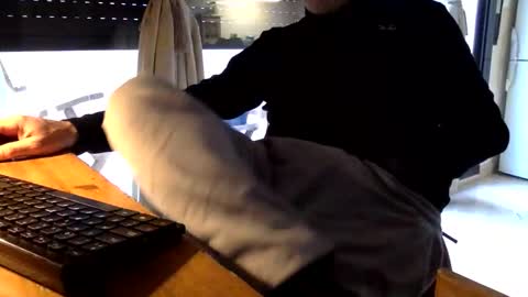 Fabro online show from April 1, 6:48 am