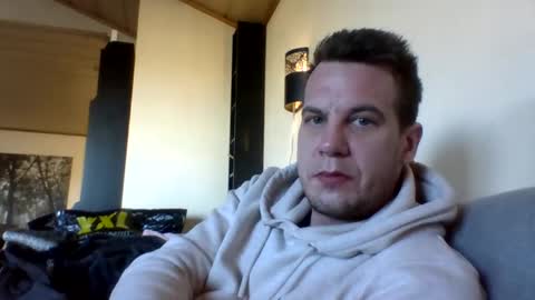 Dennis online show from February 10, 9:04 am