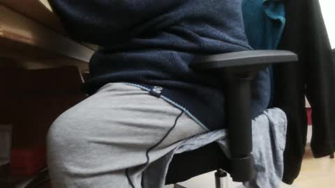 Fat Bernd online show from February 9, 3:34 pm