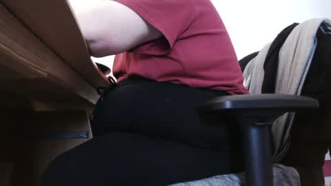 Fat Bernd online show from January 25, 1:30 pm