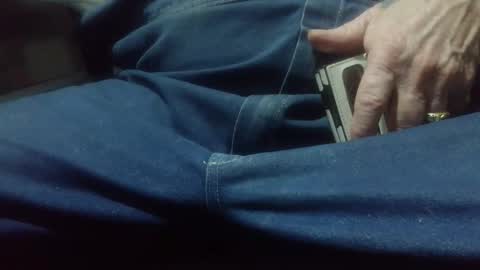 Fred. online show from March 1, 2:55 am