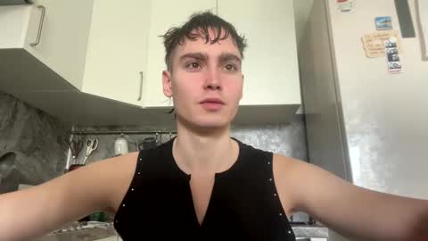 Faust online show from February 21, 11:55 am