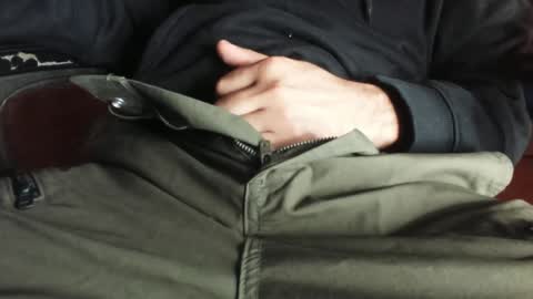 fdfdgaaa online show from January 22, 4:02 pm