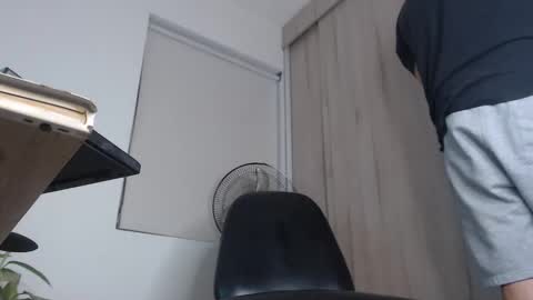 felilope23 online show from November 29, 9:00 am