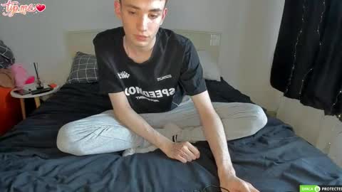 felixcurt online show from May 23, 1:16 pm