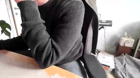 fem_alice_louis_dom online show from April 13, 9:43 am