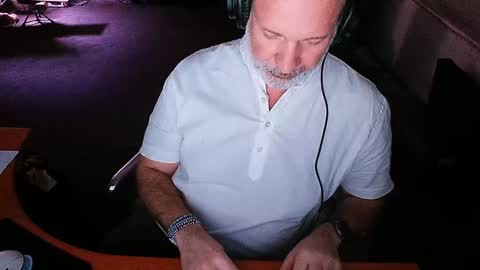 Piggy online show from February 7, 1:36 am