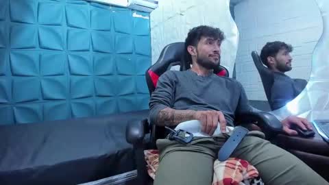 Daniel Fernando online show from February 12, 8:07 pm