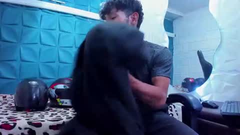 Daniel Fernando online show from February 11, 8:10 pm