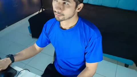 fermingomez1 online show from February 10, 12:59 am