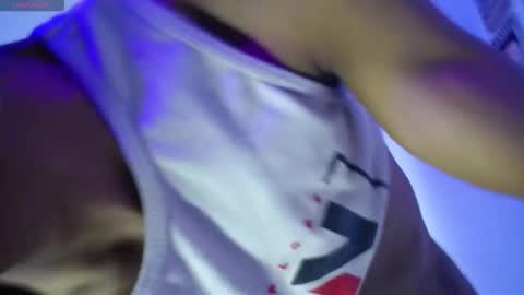 Snapshot of fernando_perezx chatting on October 20, 10:35 pm fernando online show from October 20, 10:35 pm