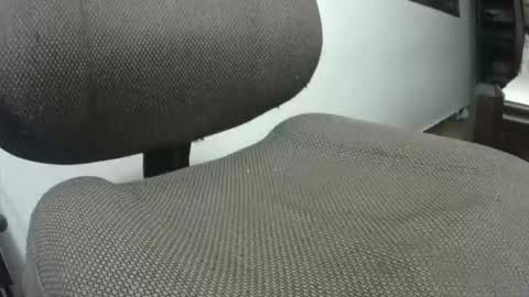 fescarf1991 online show from February 11, 4:28 am