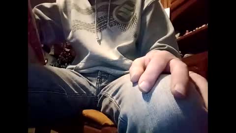 fifi010203 online show from January 6, 7:34 am