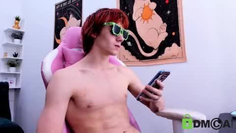 fin579309 online show from April 15, 8:42 pm