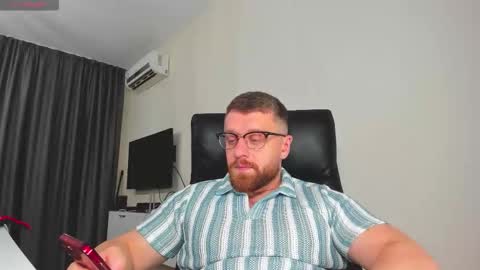 FindomGuyXXX online show from February 6, 7:22 pm