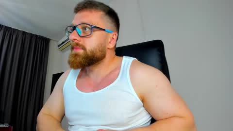 FindomGuyXXX online show from April 18, 7:58 pm