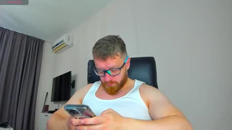 FindomGuyXXX online show from March 21, 11:14 am