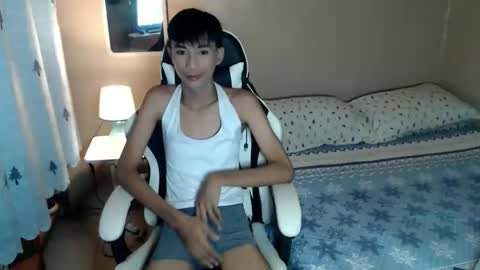 fineboii_rey18 online show from October 6, 10:53 am