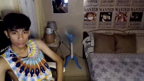 fineboii_rey18 online show from March 26, 5:44 am