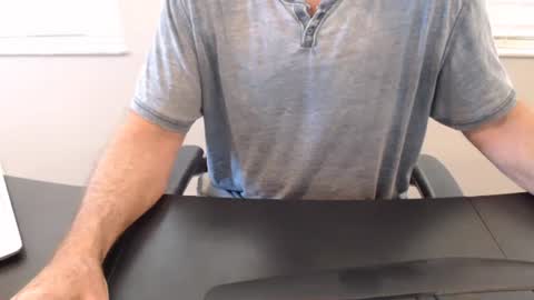 USAUSA online show from April 20, 12:51 pm