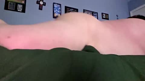 firefightermo417 online show from April 28, 9:41 pm