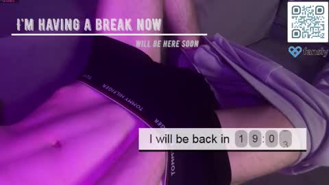 Snapshot of firevein chatting on October 20, 7:07 pm Sexy Tony online show from October 20, 7:07 pm